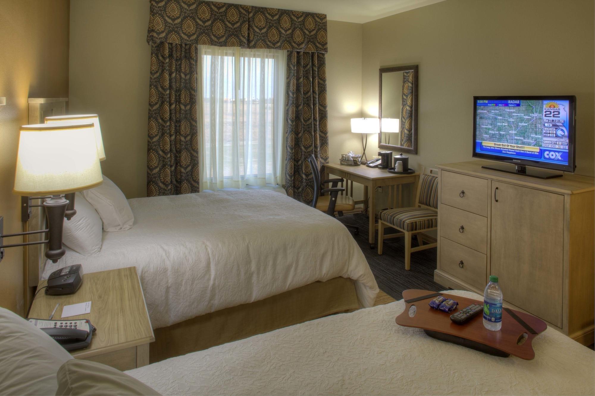 Hampton Inn & Suites Dodge City Boot Hill Casino Kültér fotó