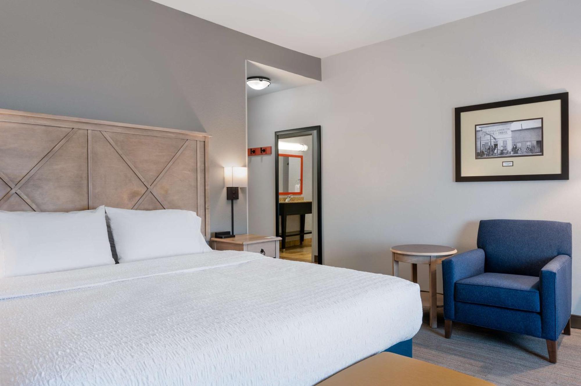 Hampton Inn & Suites Dodge City Boot Hill Casino Kültér fotó