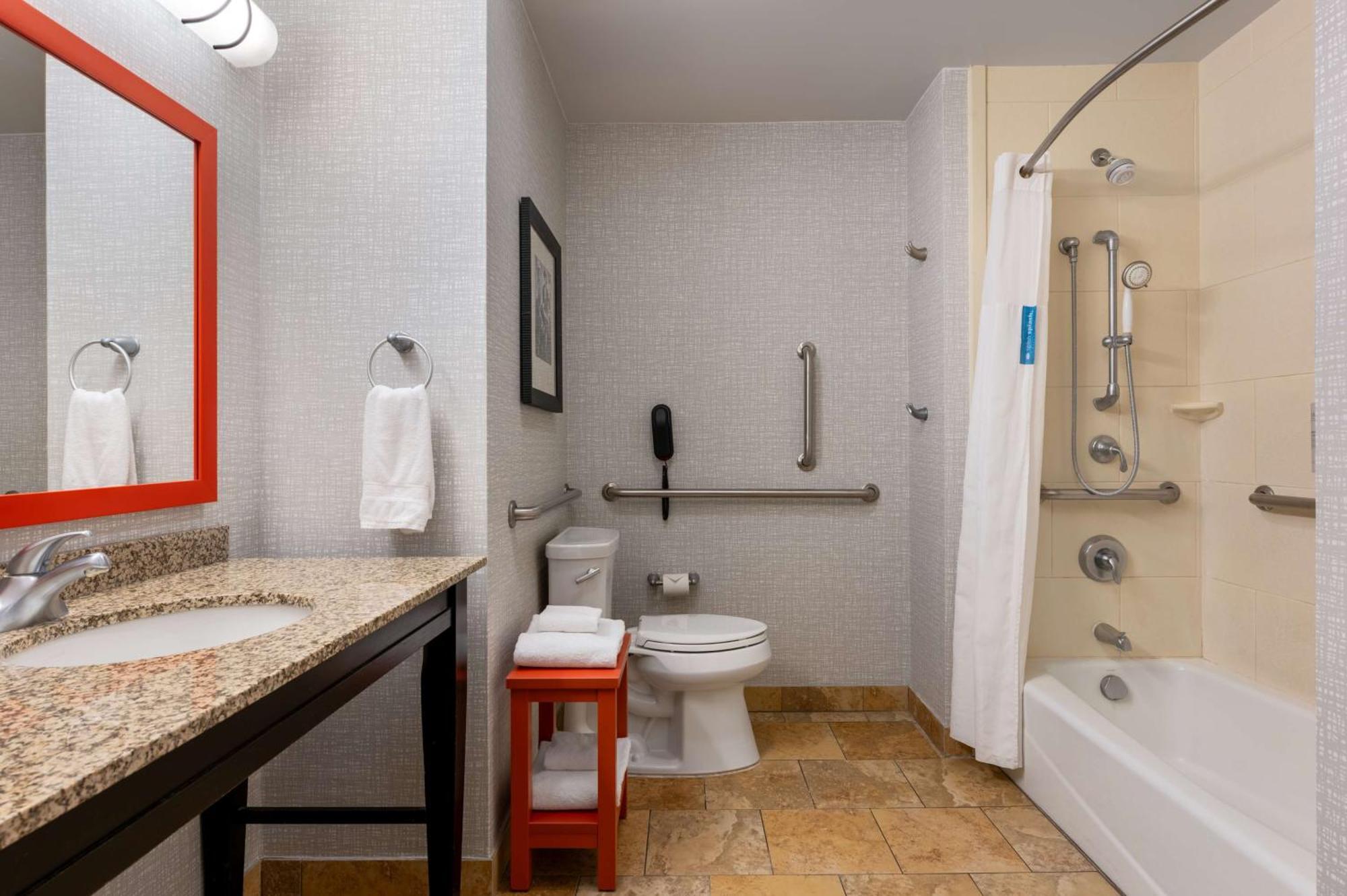 Hampton Inn & Suites Dodge City Boot Hill Casino Kültér fotó