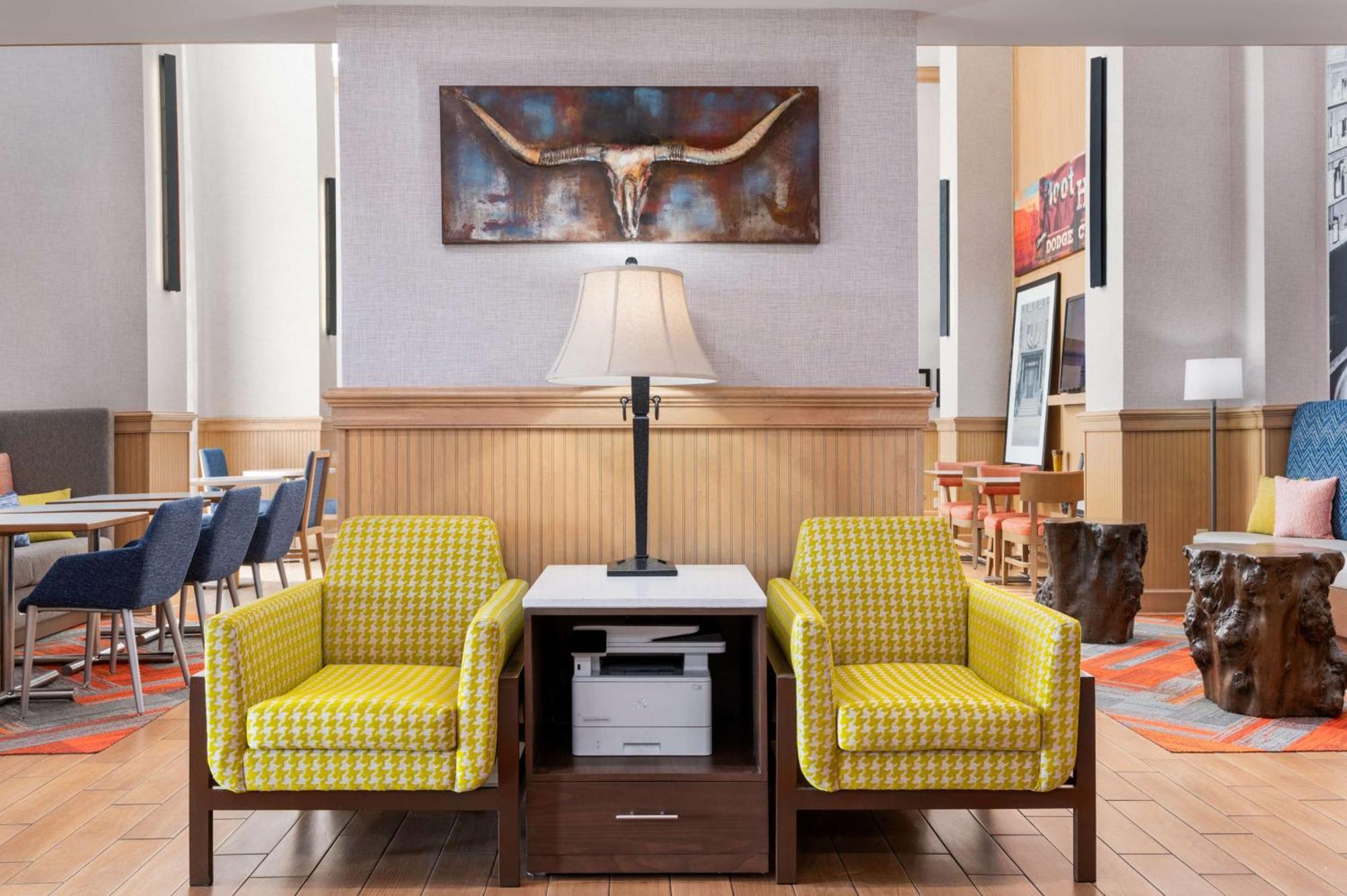 Hampton Inn & Suites Dodge City Boot Hill Casino Kültér fotó