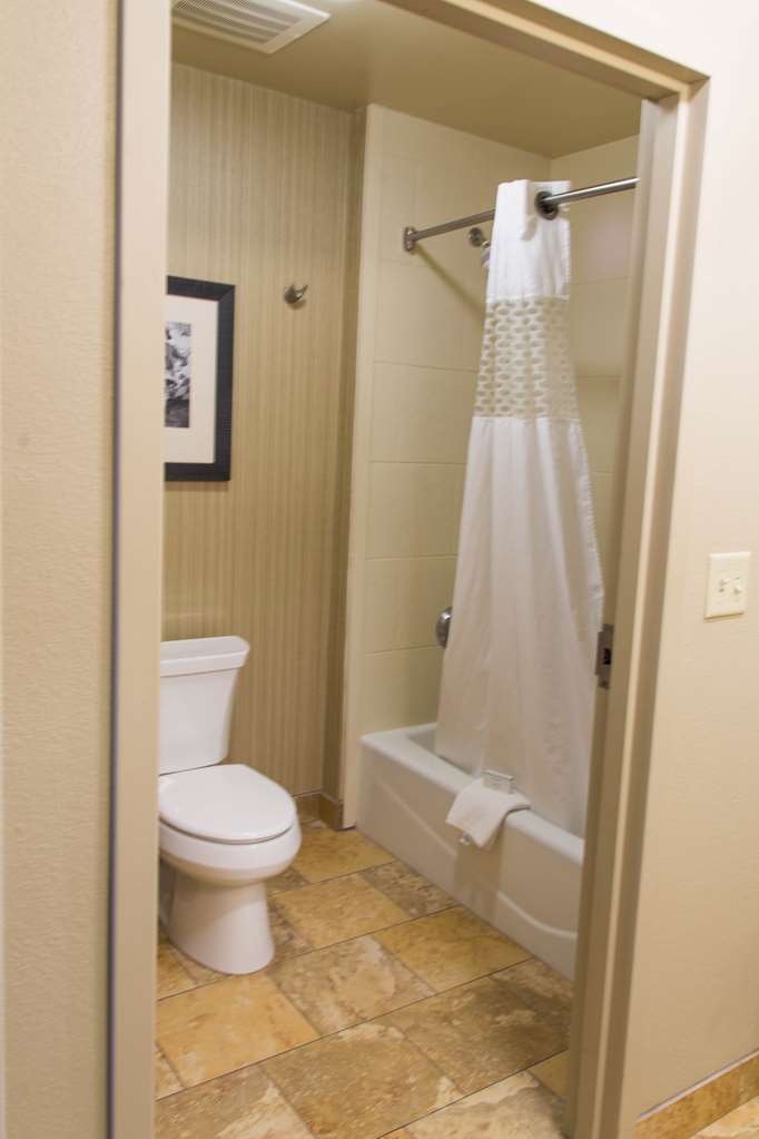 Hampton Inn & Suites Dodge City Boot Hill Casino Szoba fotó